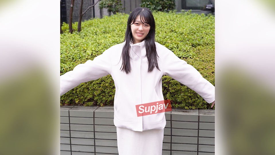 FC2PPV 4661583 990pt Until The 22nd\!! First Shot * 21-Year-Old Beautiful-Breasted Daughter Shameful Play With Remote Vibrator. She Cums Over And Over With Her Soaked Sensitive Pussy!