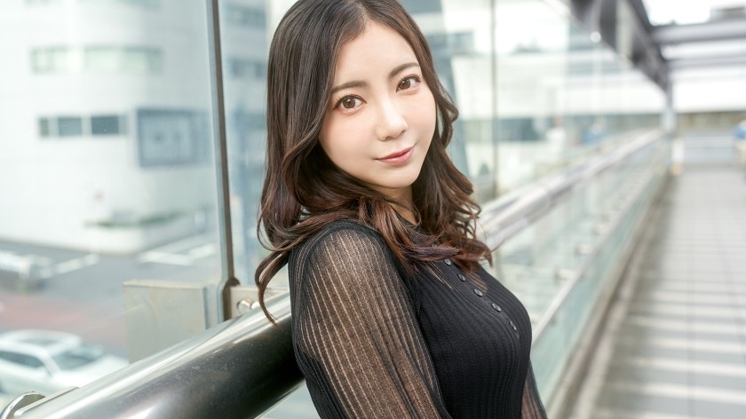 SIRO-5463 [Popular Aura X Experienced, Sensitive Body] 32-Year-Old Beautiful Influencer Is Nervous About Her First Shoot! 
